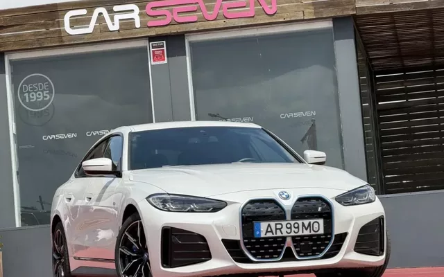 BMW i4 eDrive40 Edição Desportiva M