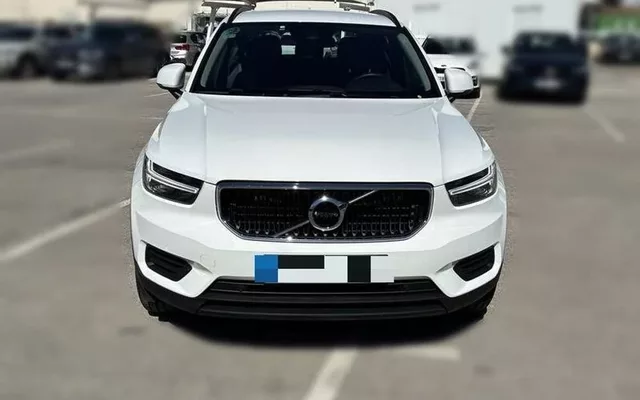 VOLVO XC40 XC40 T2 Momentum Core