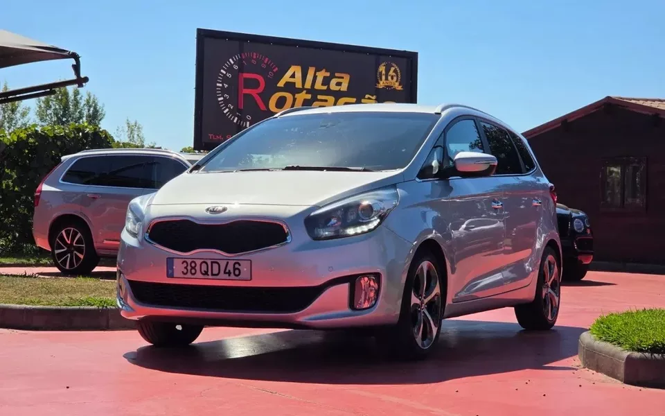 Kia Carens 1.7 CRDi ISG TX