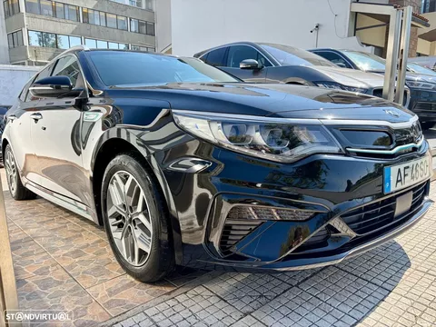 Kia Optima SW 2.0 CVVT PHEV