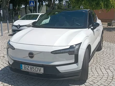 Volvo EX30