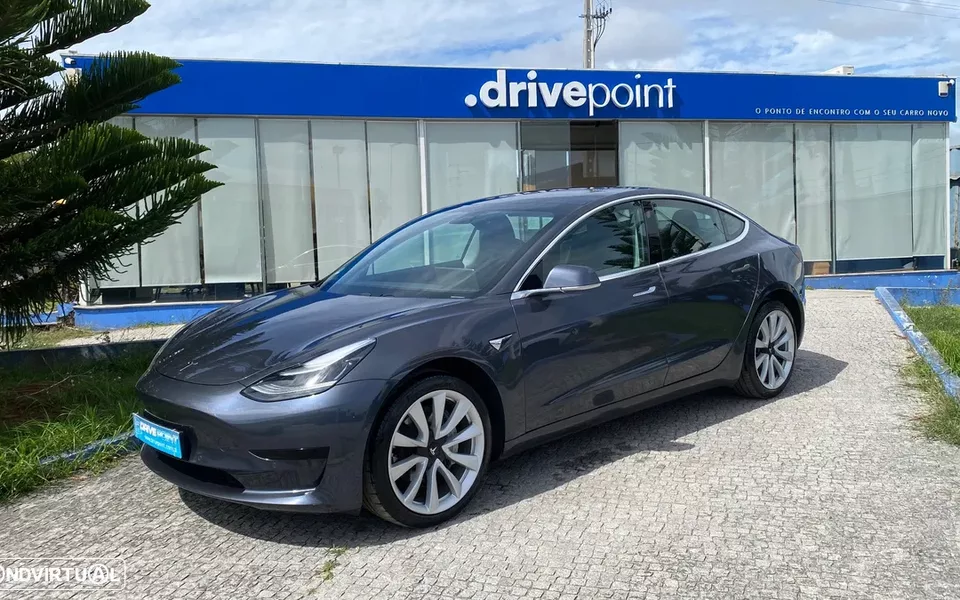 Tesla Model 3 Standard Range Plus RWD