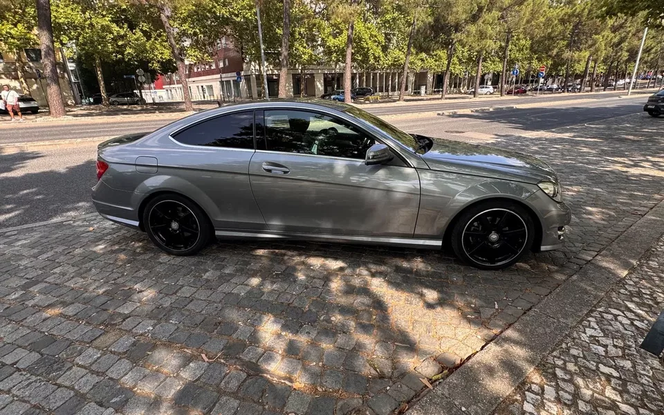 Mercedes-Benz C 220 CDI 7G-TRONIC Edition
