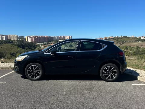 Citroën DS4 1.6 e-HDi So Chic CMP6