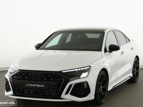Audi RS3 Limousine