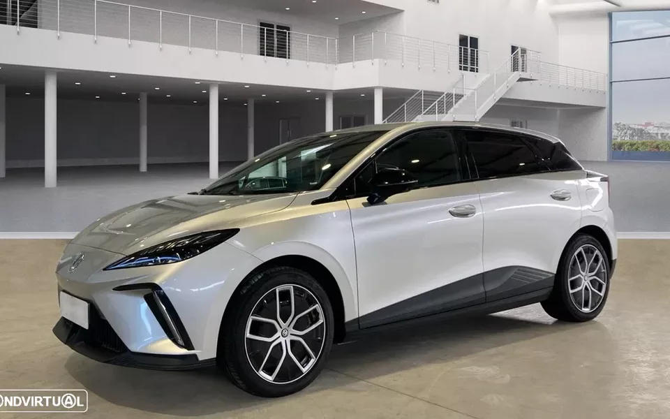 MG MG4 64 kWh Luxury