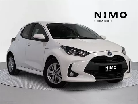 TOYOTA Yaris Yaris 120H 1.5 Business Plus