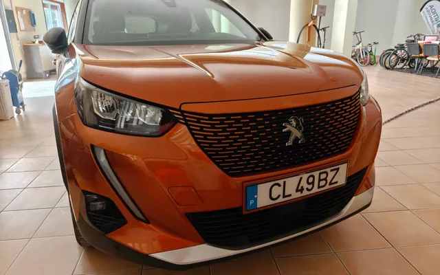 Peugeot e-2008 Allure