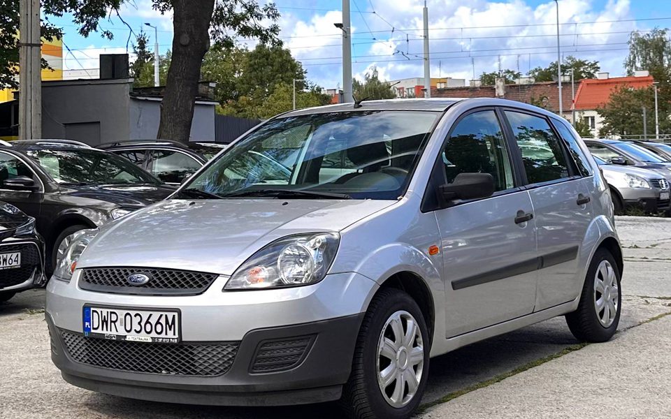 Ford Fiesta MK6 Lift