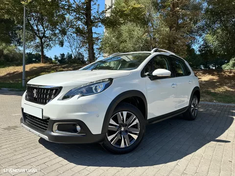 Peugeot 2008 PureTech 110 Stop&Start EAT6 Allure