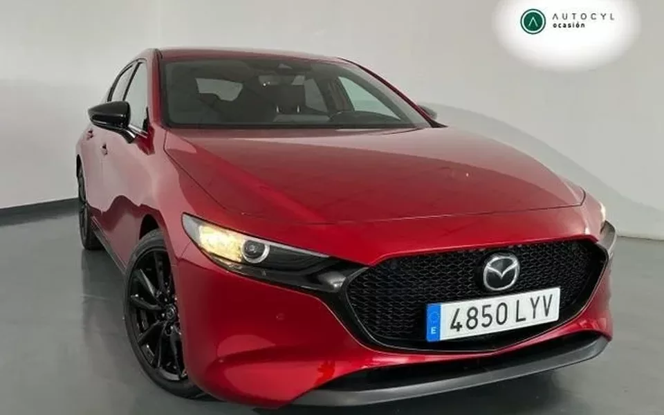 MAZDA Mazda3 2.0 e-SKYACTIV-G 88KW HOMURA - 23900€ en Zaratan
