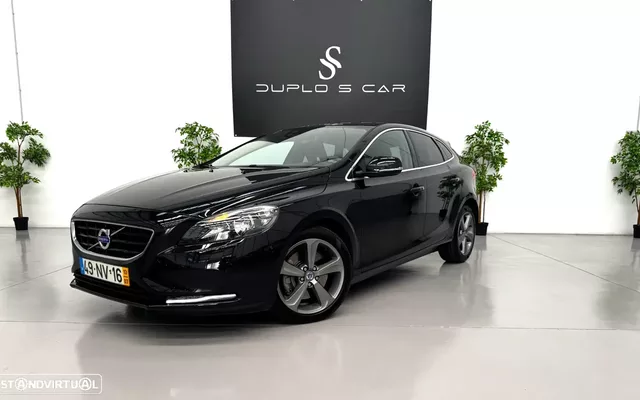 Volvo V40 2.0 D4 Momentum