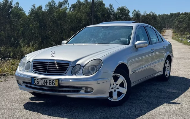 Mercedes-Benz E 220 CDI Avantgarde Aut.