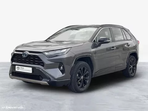 Toyota RAV4 2.5 HDF Square Collection