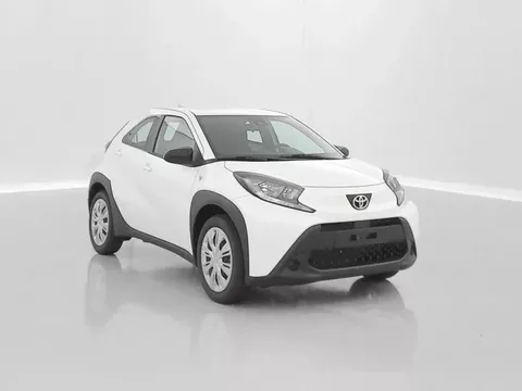 Toyota AYGO X AYGO X 1.0 VVT-i 72ch Dynamic S-CVT Zéro km immatriculé