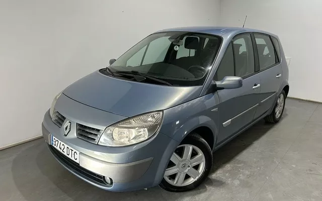 RENAULT Scenic Scenic E-Tech Evolution Autonomía Confort 125kW - 4198€ en Almendralejo