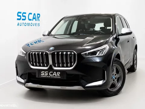 BMW iX1 xDrive30 xLine
