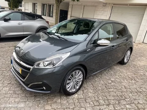 Peugeot 208 1.2 PureTech Style