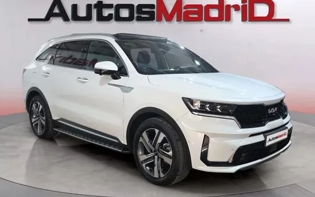 KIA Sorento Sorento 1.6 T-GDi PHEV Emotion Pack Luxury 4x4 - 32990€ en San sebastian de los reyes