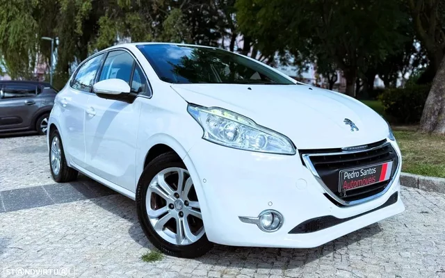 Peugeot 208 1.2 VTi Allure