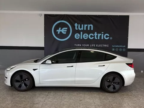 Tesla Model 3 Tração Traseira