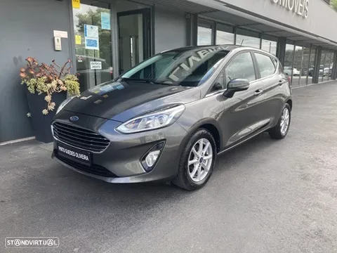 Ford Fiesta 1.0 EcoBoost Hybrid S&S TITANIUM