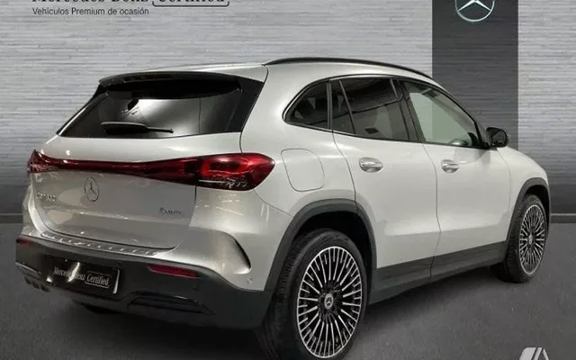 MERCEDES-BENZ EQA EQA 300 4matic - 36600€ en Sabadell
