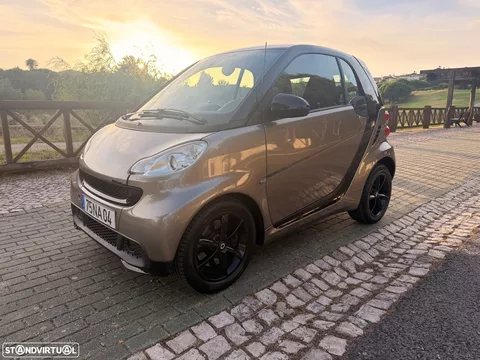 Smart ForTwo Coupé 1.0 mhd Passion 71