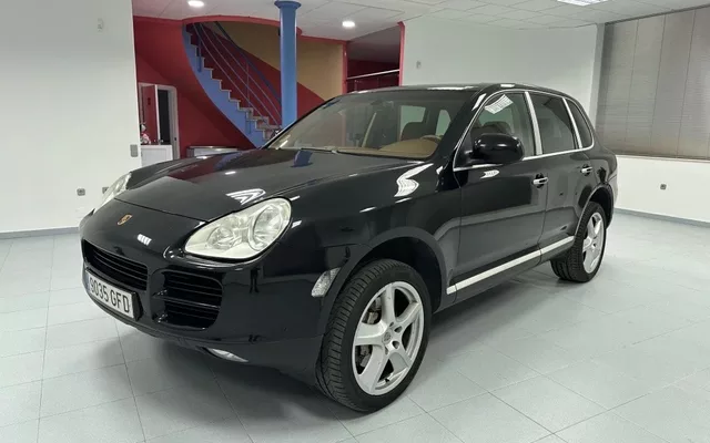 PORSCHE Cayenne Cayenne 4.5 S Tiptronic