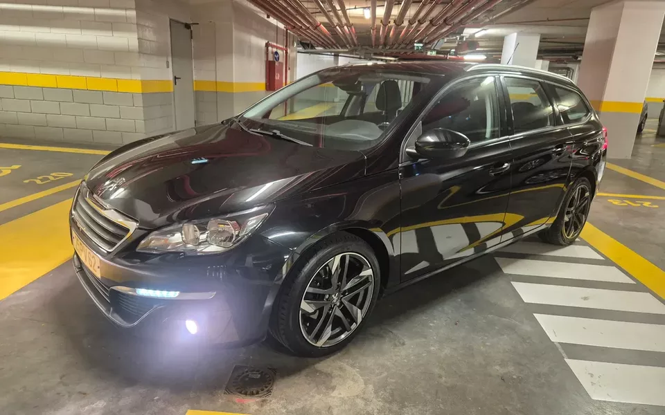 Peugeot 308 SW 1.6 BlueHDi Style