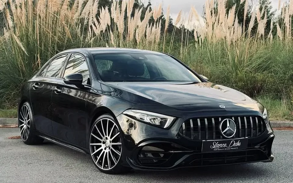 Mercedes-Benz A 250 Limousine