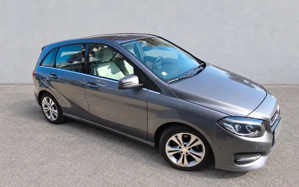 Mercedes-Benz B 200