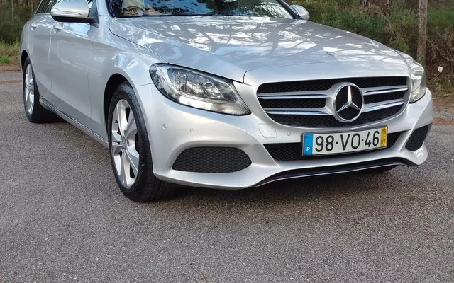 Mercedes-Benz C 220 Station CDI DPF BlueEFFICIENCY Avantgarde Edition