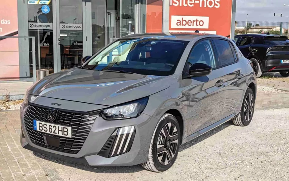 PEUGEOT - 208 - 208 1.2 Hybrid Allure e-DCS6