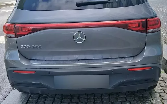 Mercedes-Benz EQB 250 AMG Line