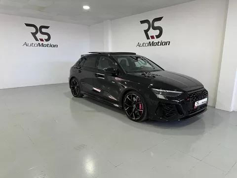 AUDI A3 RS3 Sportback quattro S tronic 294kW