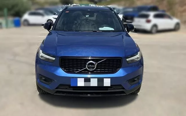 VOLVO XC40 1.5 T4 Twin Recharge R-Design Auto