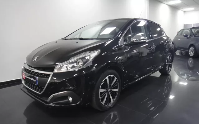 Peugeot 208 PureTech 110 Stop & Start Tech Edition