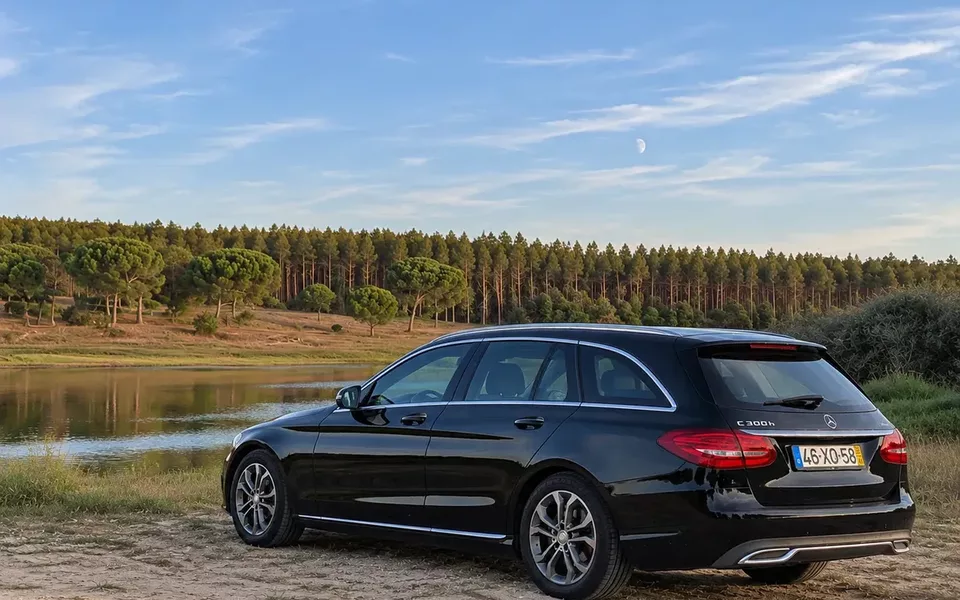 Mercedes-Benz C 300 h