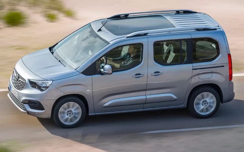 OPEL Combo Combo Life 1.2 T S/S Elegance Plus L AT8