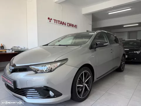 Toyota Auris 1.8 HSD Comfort