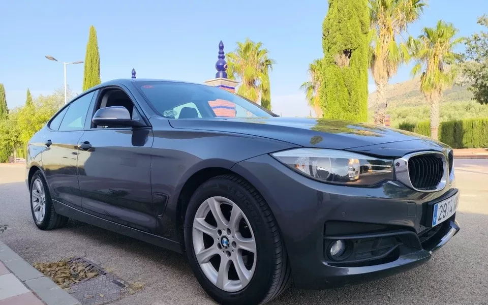 BMW Serie 3 318d Gran Turismo Sport (4.75)
