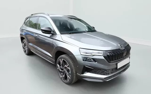 Skoda Karoq 150 DSG SPORTLINE Zéro km immatriculé