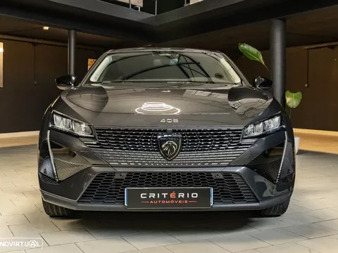 Peugeot 408 1.6 Hybrid Allure e-EAT8