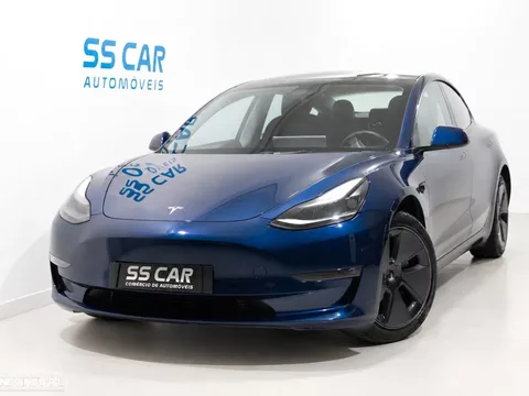 Tesla Model 3 Long-Range Dual Motor AWD