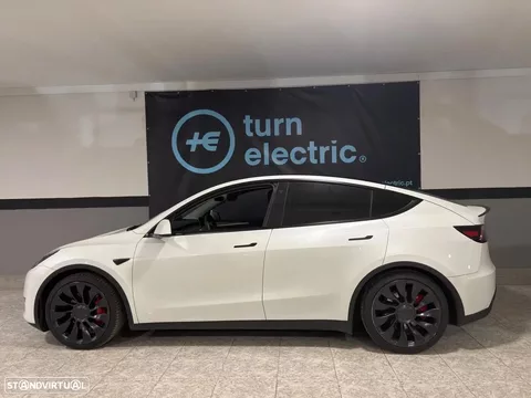 Tesla Model Y Performance Tração Integral