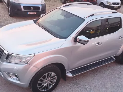Nissan NV300