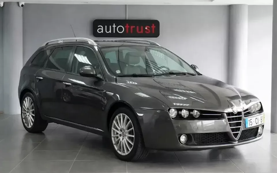 Alfa Romeo 159 Sportwagon 1.9 JTDm 16V Sportiva