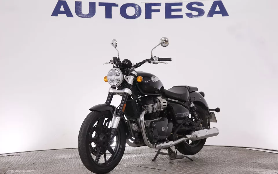 Royal Enfield SUPERMETEOR 650 SUPERMETEOR 650 47CV ABS FAROS LED