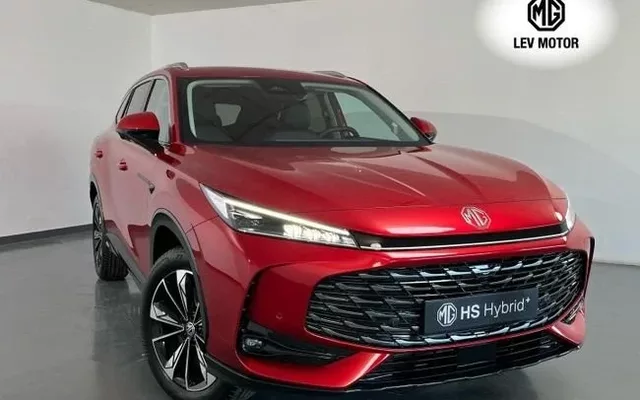 MG HS HS 1.5 Hybrid + Luxury